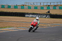 anglesey-no-limits-trackday;anglesey-photographs;anglesey-trackday-photographs;enduro-digital-images;event-digital-images;eventdigitalimages;no-limits-trackdays;peter-wileman-photography;racing-digital-images;trac-mon;trackday-digital-images;trackday-photos;ty-croes